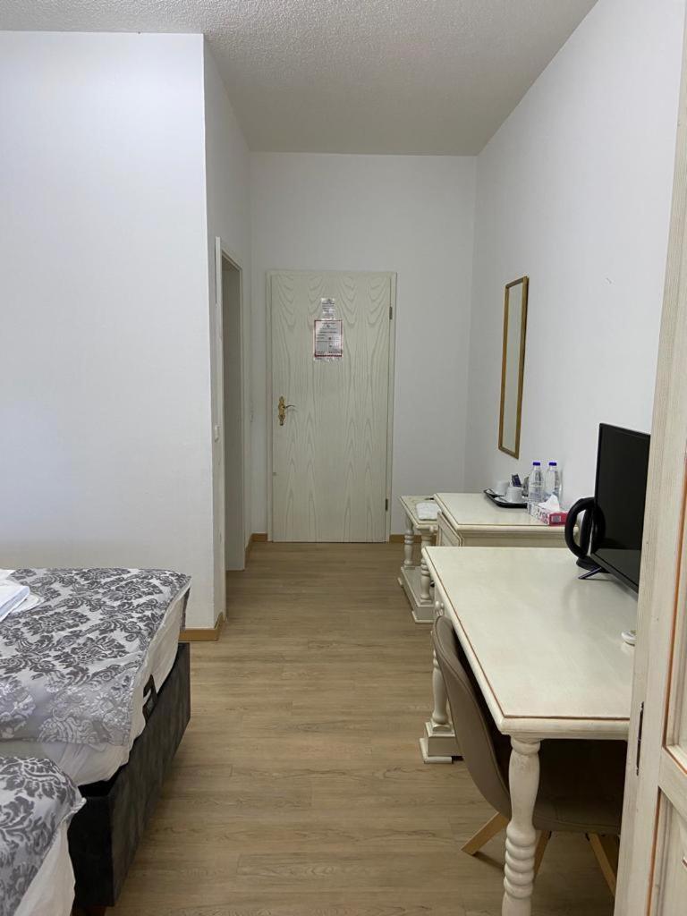 Astheimer Schloesschen Trebur Cameră foto